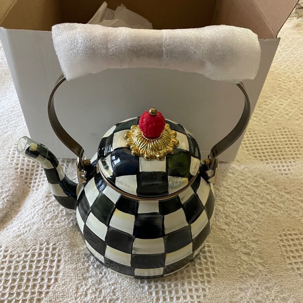 MacKenzie-Childs Courtly Check Tea Kettle, from Williams Sonoma new in box, 2 qt